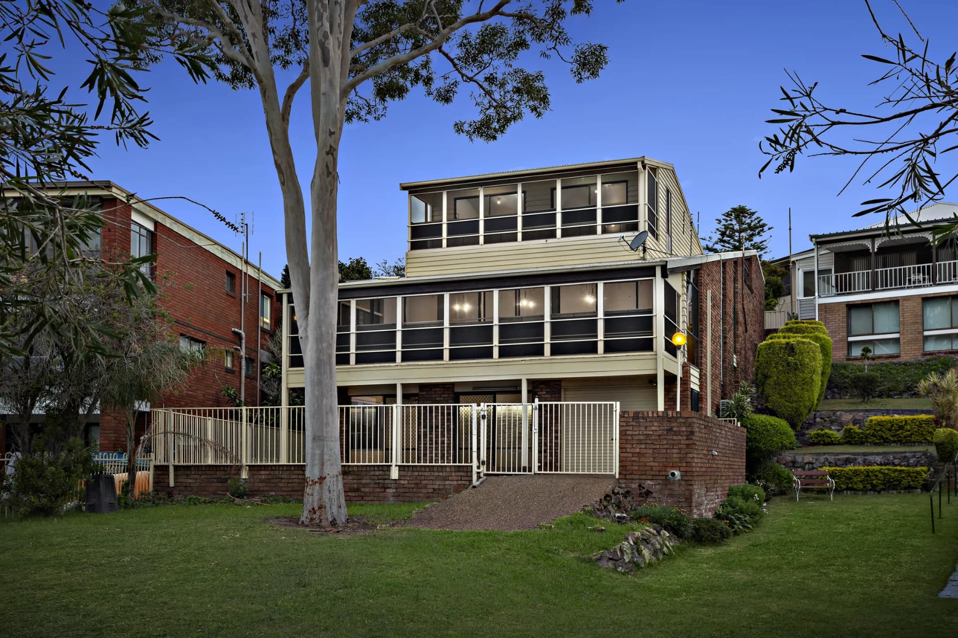 688A Pacific Highway, Belmont, NSW, Belmont - Thumbnail 2
