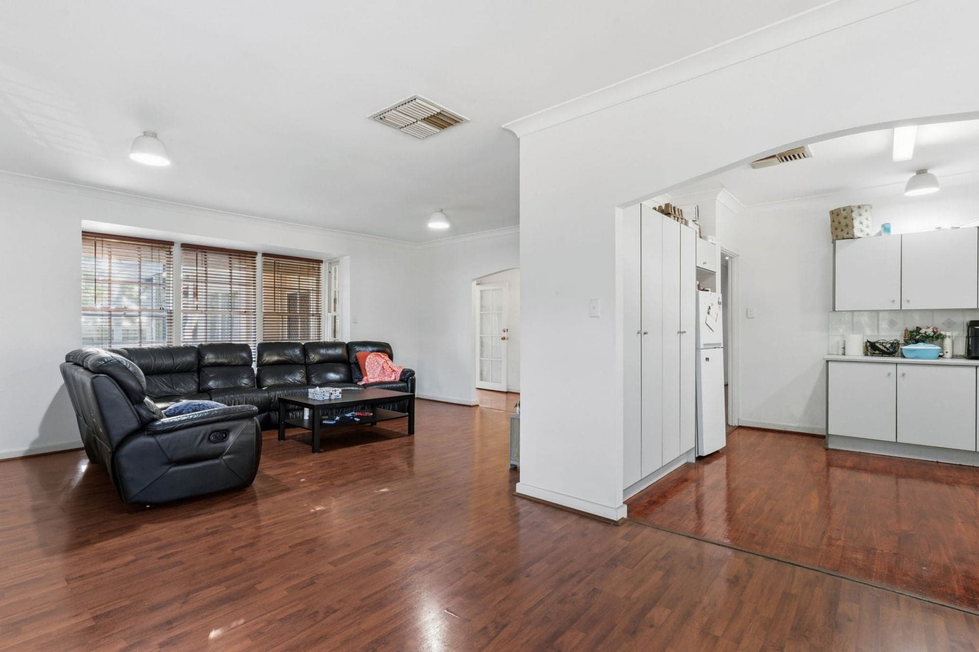 2 McKenzie Road, Elizabeth Downs, Elizabeth Downs - Thumbnail 5