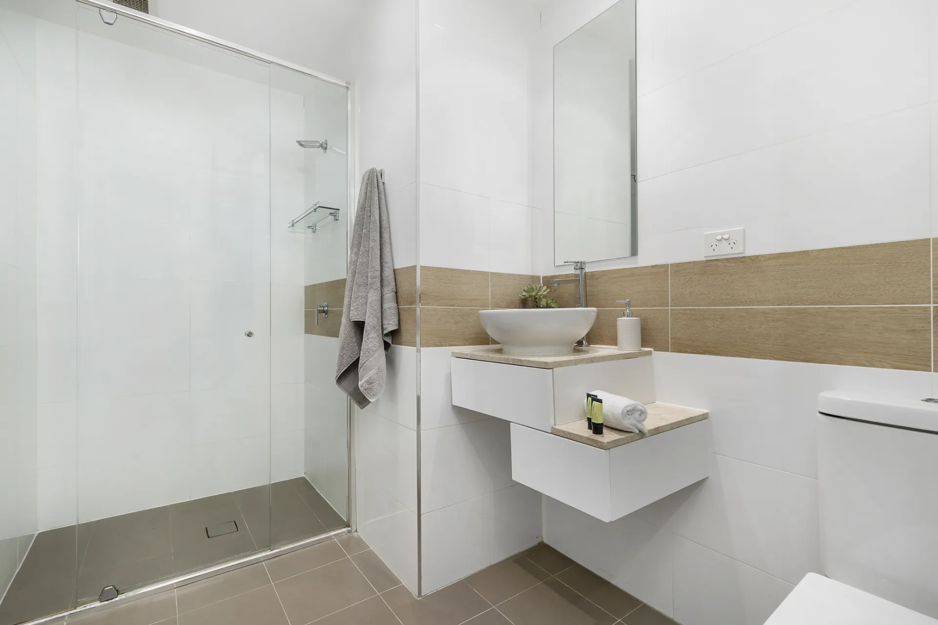 5303/1-8 Nield Avenue, Greenwich - Thumbnail 7