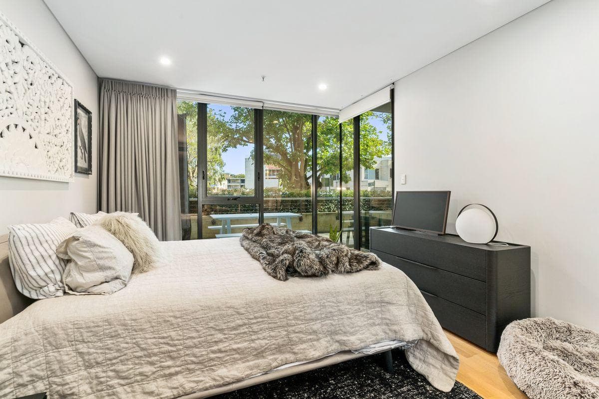 W4 / 70 Canning Beach Road, APPLECROSS WA 6153, Applecross - Thumbnail 8