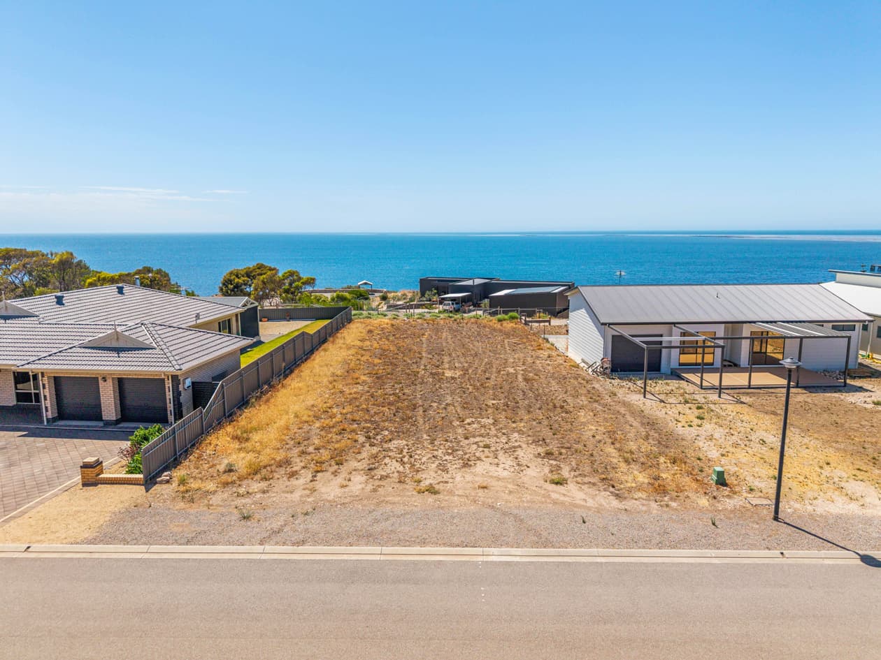 44 Seaview Court , Stansbury, Stansbury - Thumbnail 2
