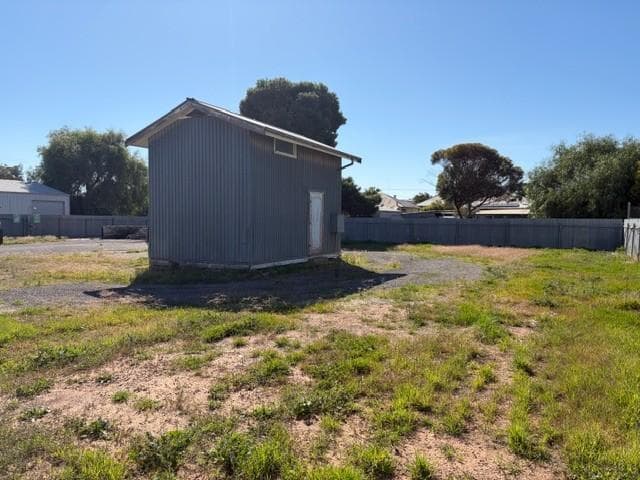 74-76 Cumming St, HOPETOUN VIC 3396, Hopetoun - Thumbnail 3