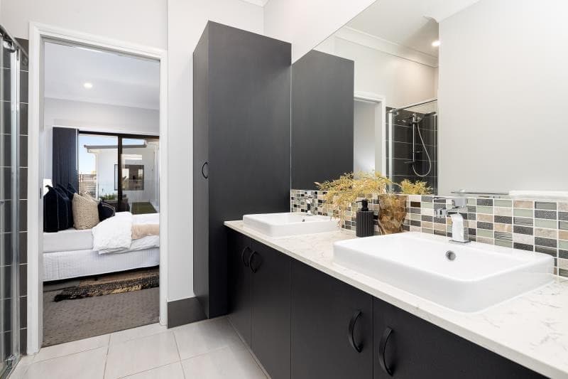 12 EREN COURT, Bridgeman Downs, QLD 4035, Bridgeman Downs - Thumbnail 6