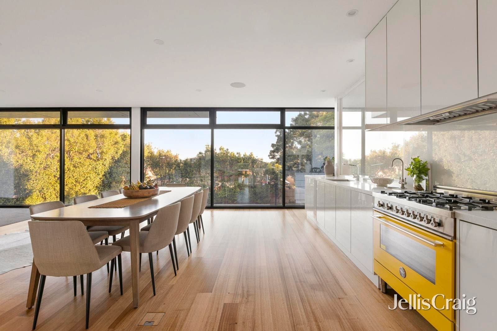208 Clarke Street, Northcote, Northcote - Thumbnail 7