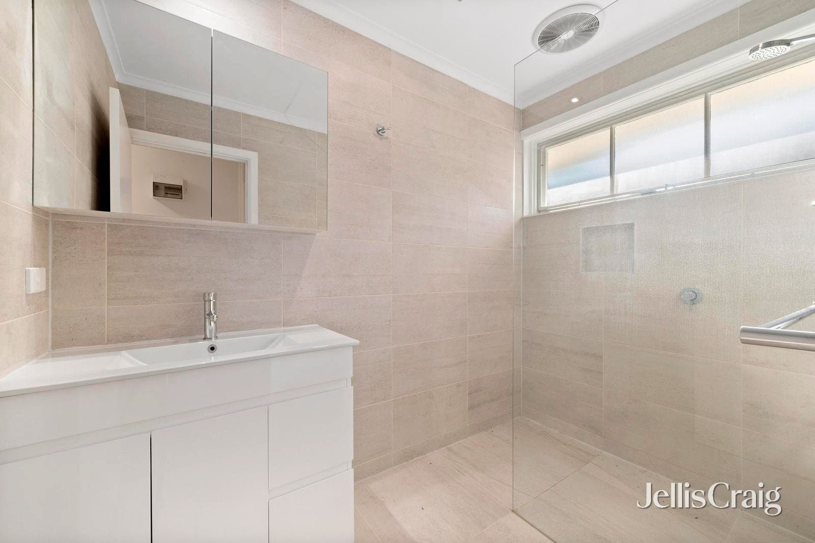 2/601 Elgar Road, Mont Albert North, Mont Albert North - Image 1