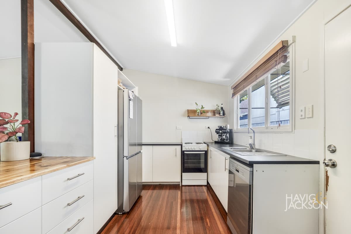 16 Harold Street, Zillmere QLD 4034, Zillmere - Thumbnail 2