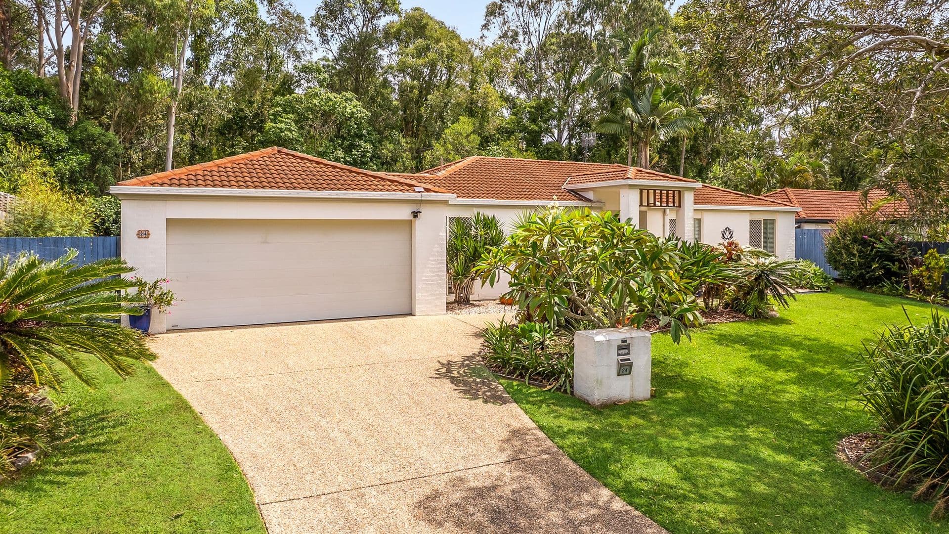 24 Stormbird Drive, Noosa Heads, Noosa Heads - Thumbnail 2