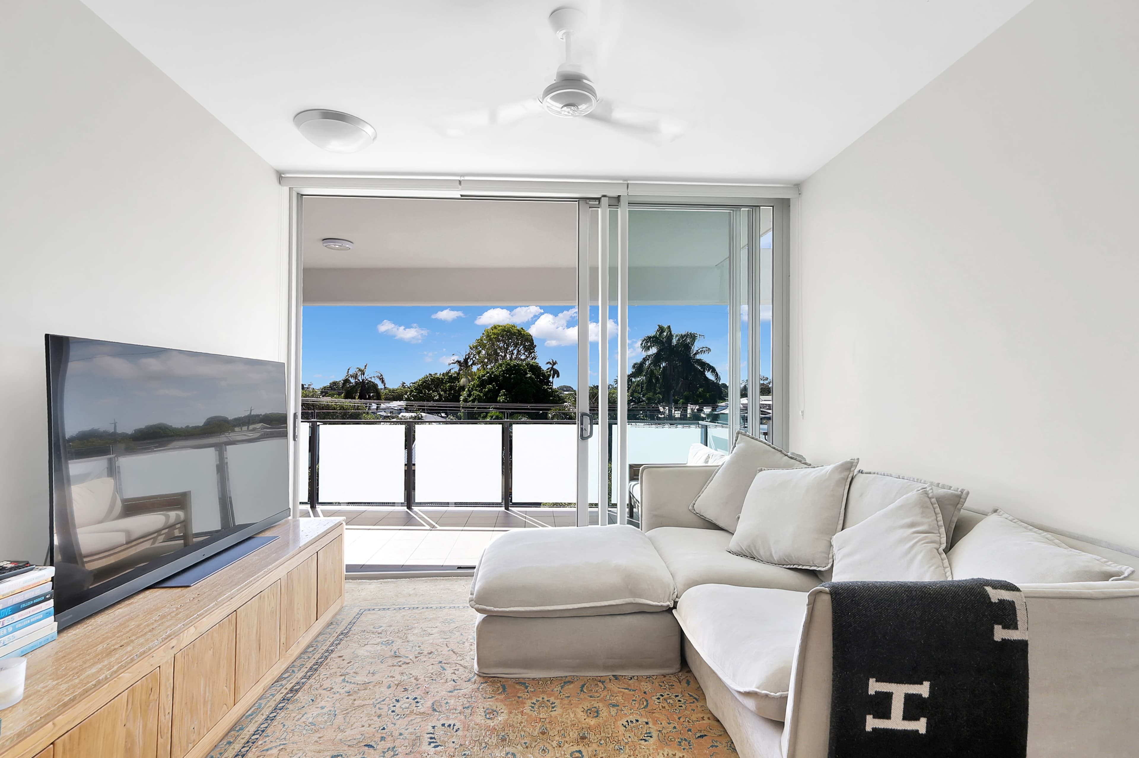 308/1 Wilson Street, West Mackay - Thumbnail 2