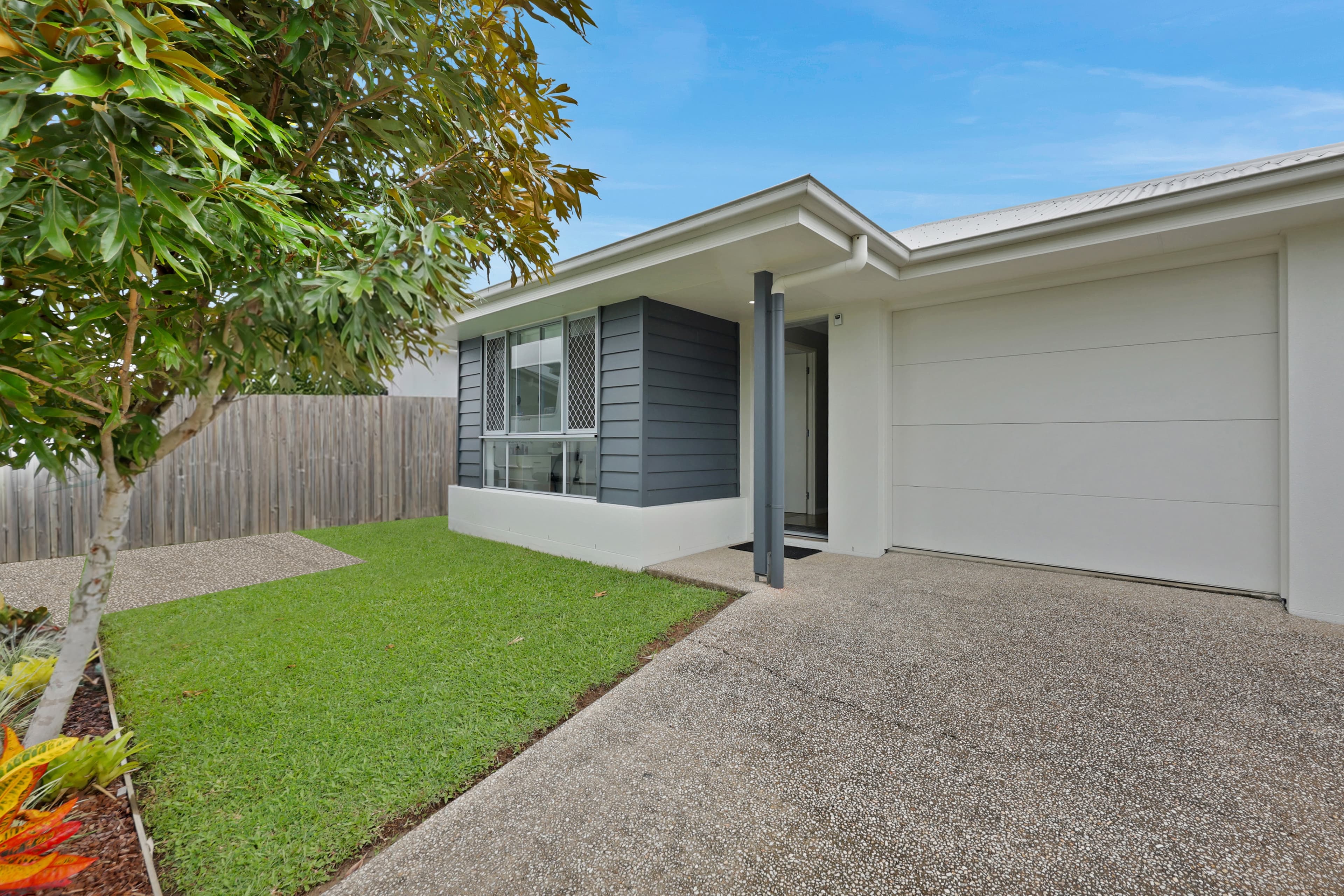 2/86 Superior Boulevard, Andergrove - Image 1