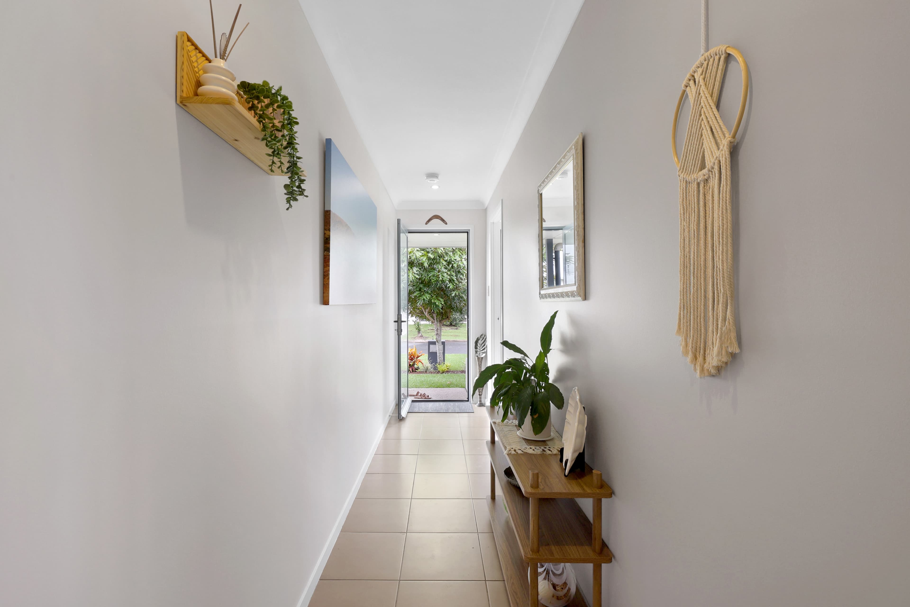 2/86 Superior Boulevard, Andergrove - Thumbnail 2