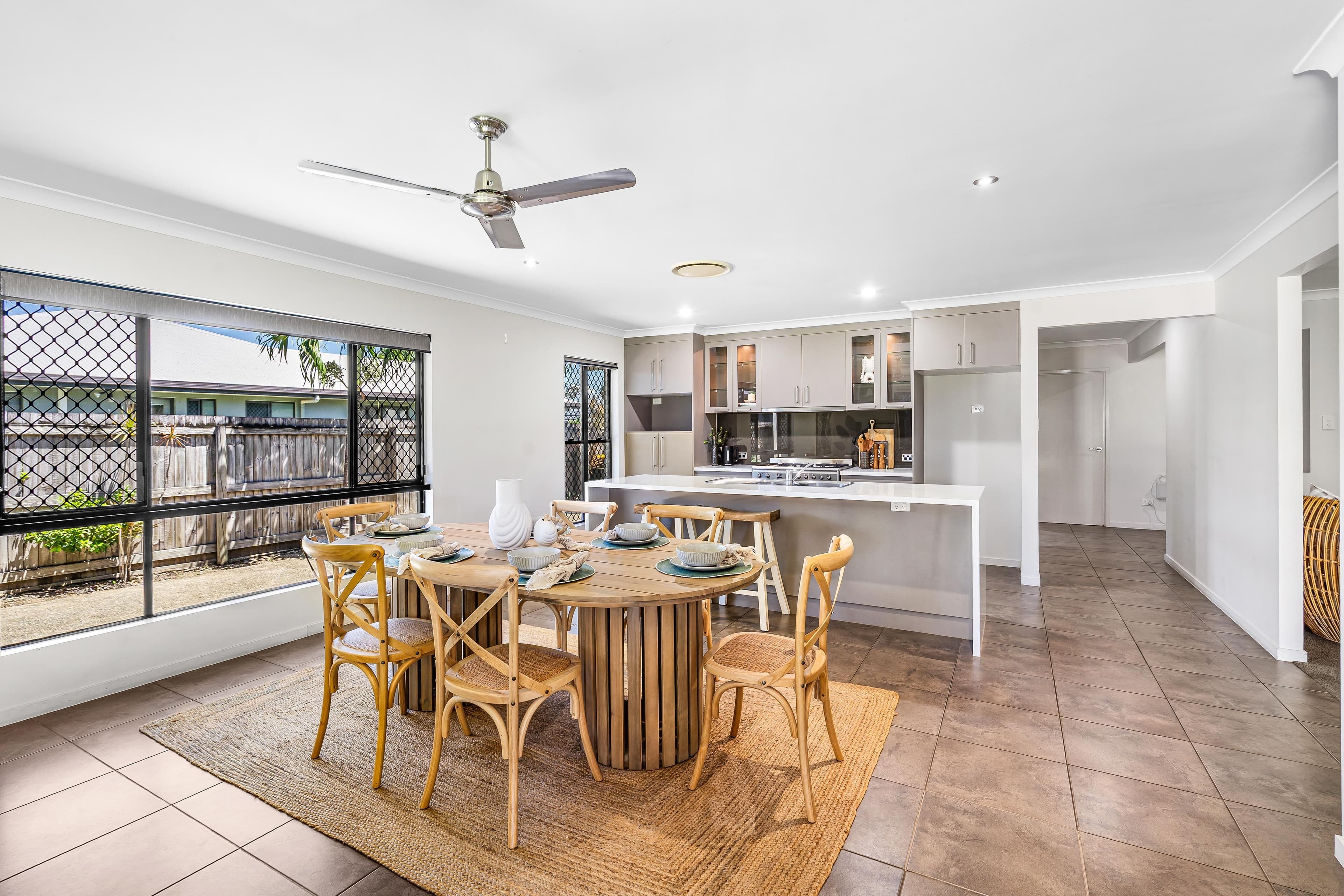 19 Monash Way, Ooralea - Thumbnail 3