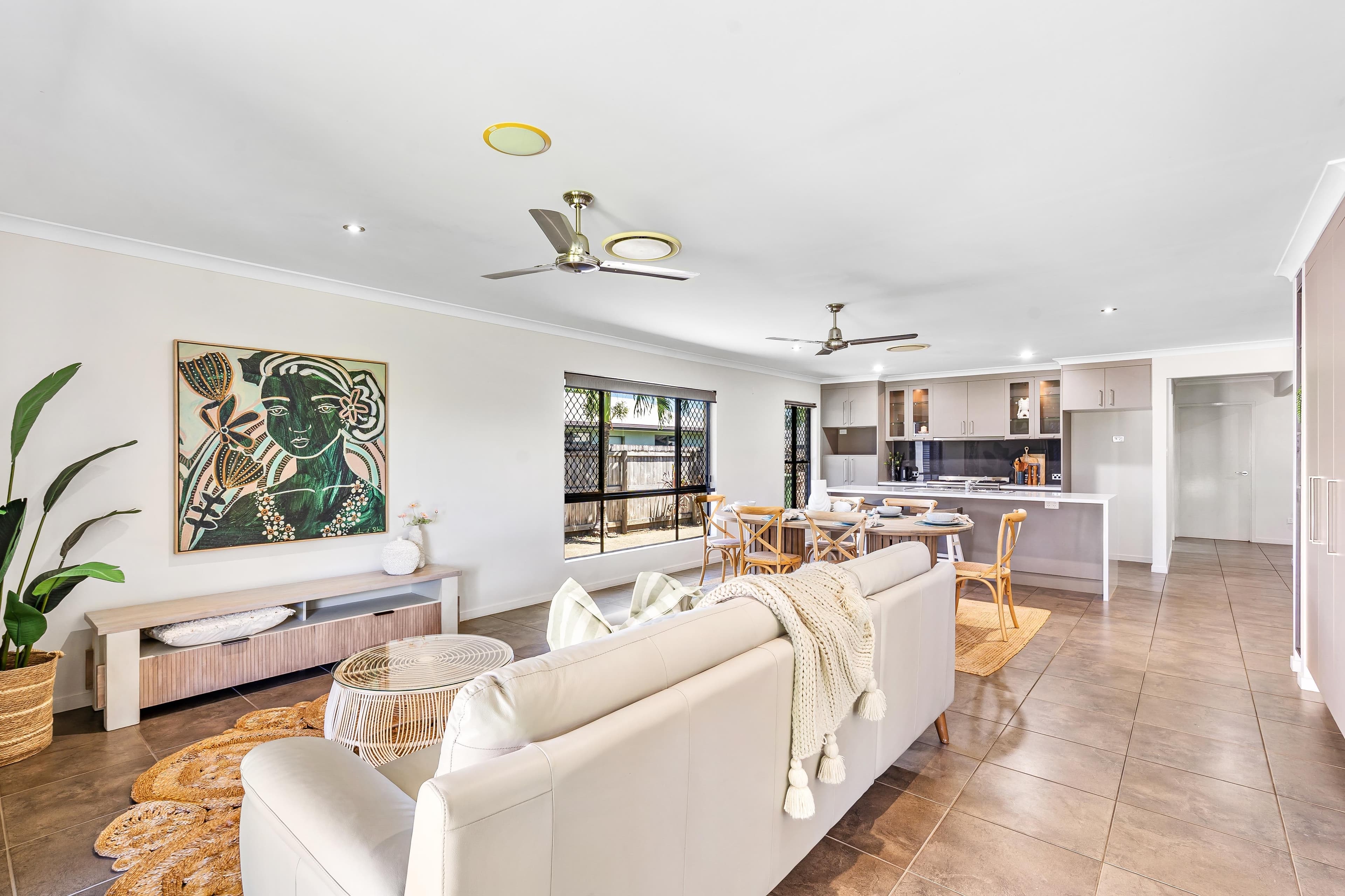 19 Monash Way, Ooralea - Thumbnail 7