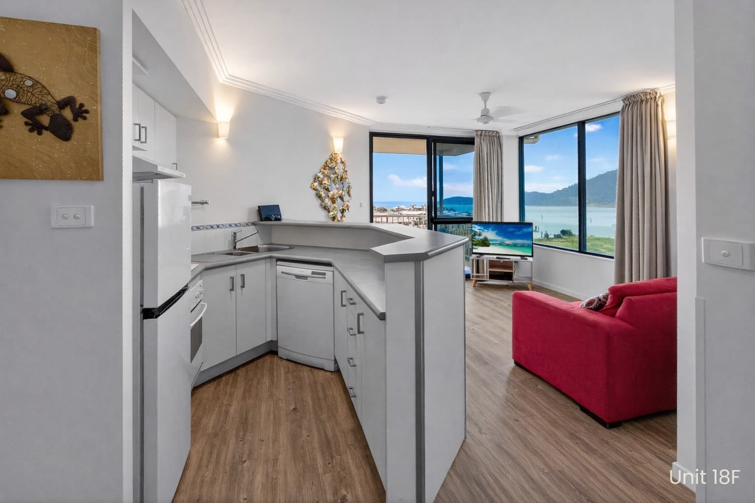 18/1 Hermitage Drive, Airlie Beach - Thumbnail 3