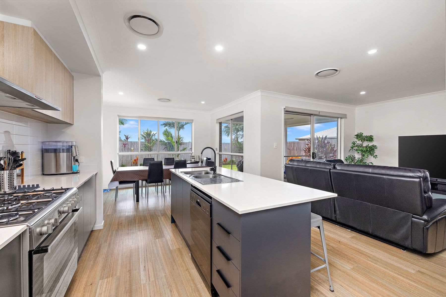 9 Lathro Way, Thornlands QLD 4164, Thornlands - Thumbnail 5