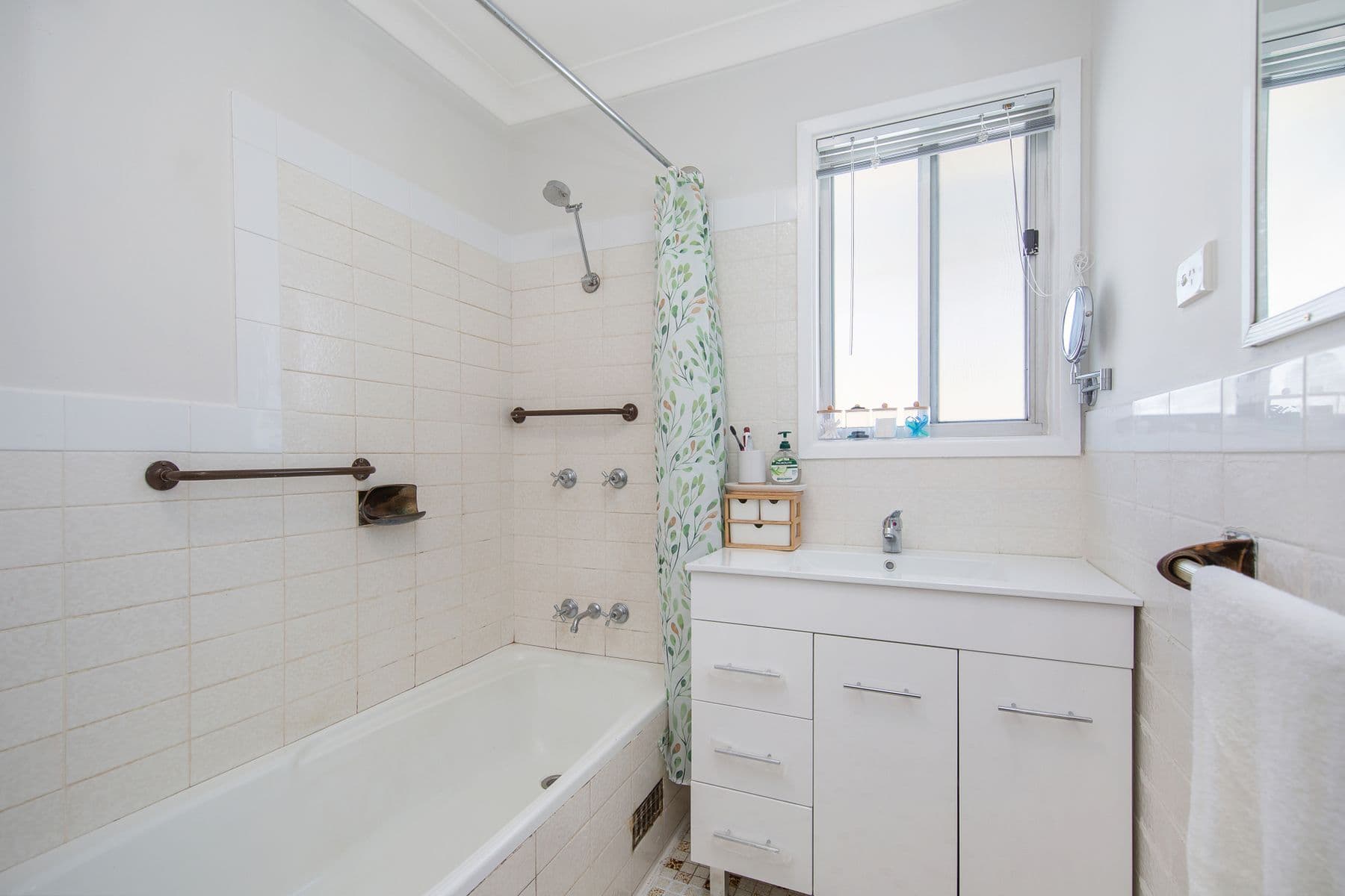 42 Craigie Avenue, Kanwal NSW 2259, Kanwal - Thumbnail 4