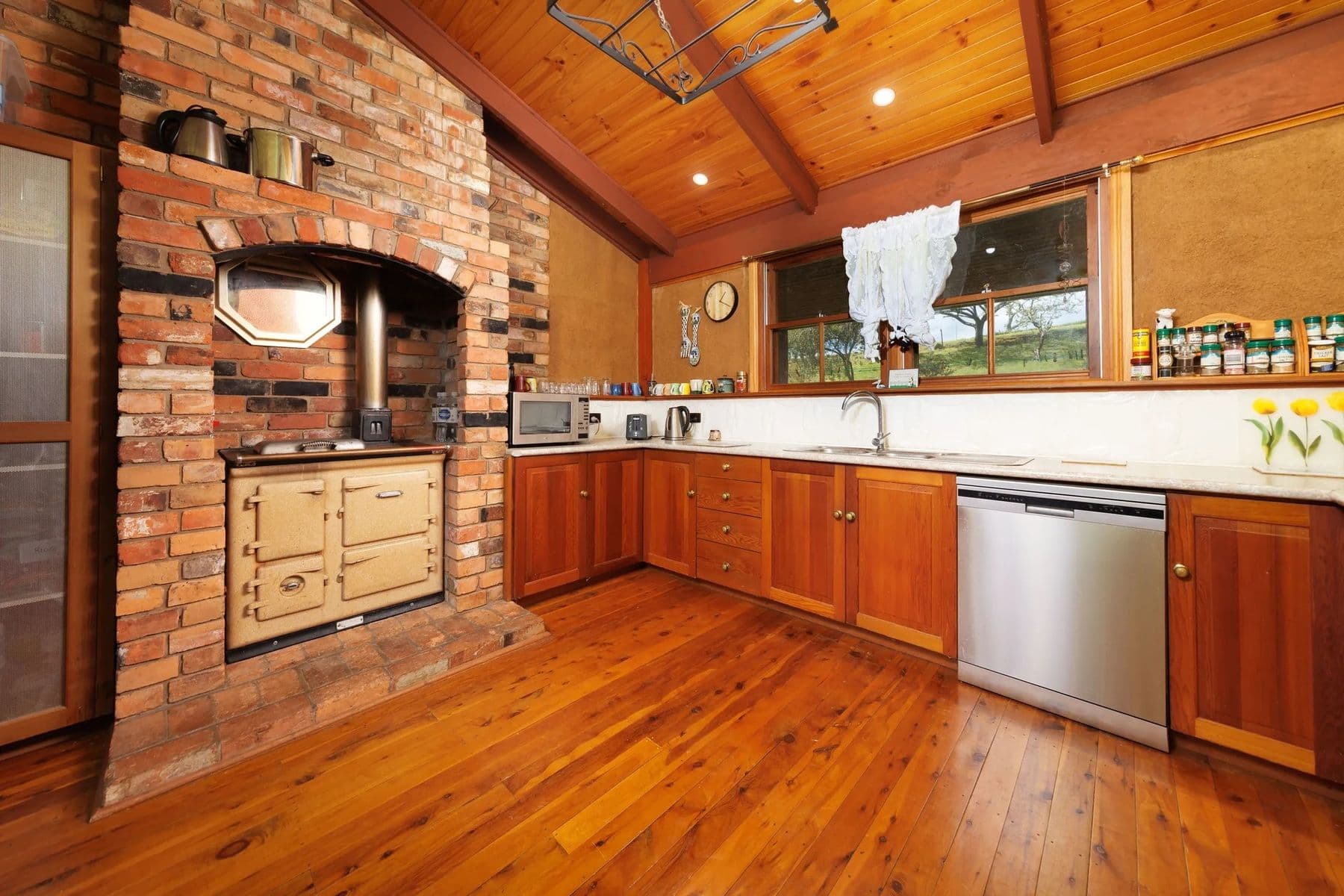 851 Lake Road, Bethanga VIC 3691, Bethanga - Thumbnail 5