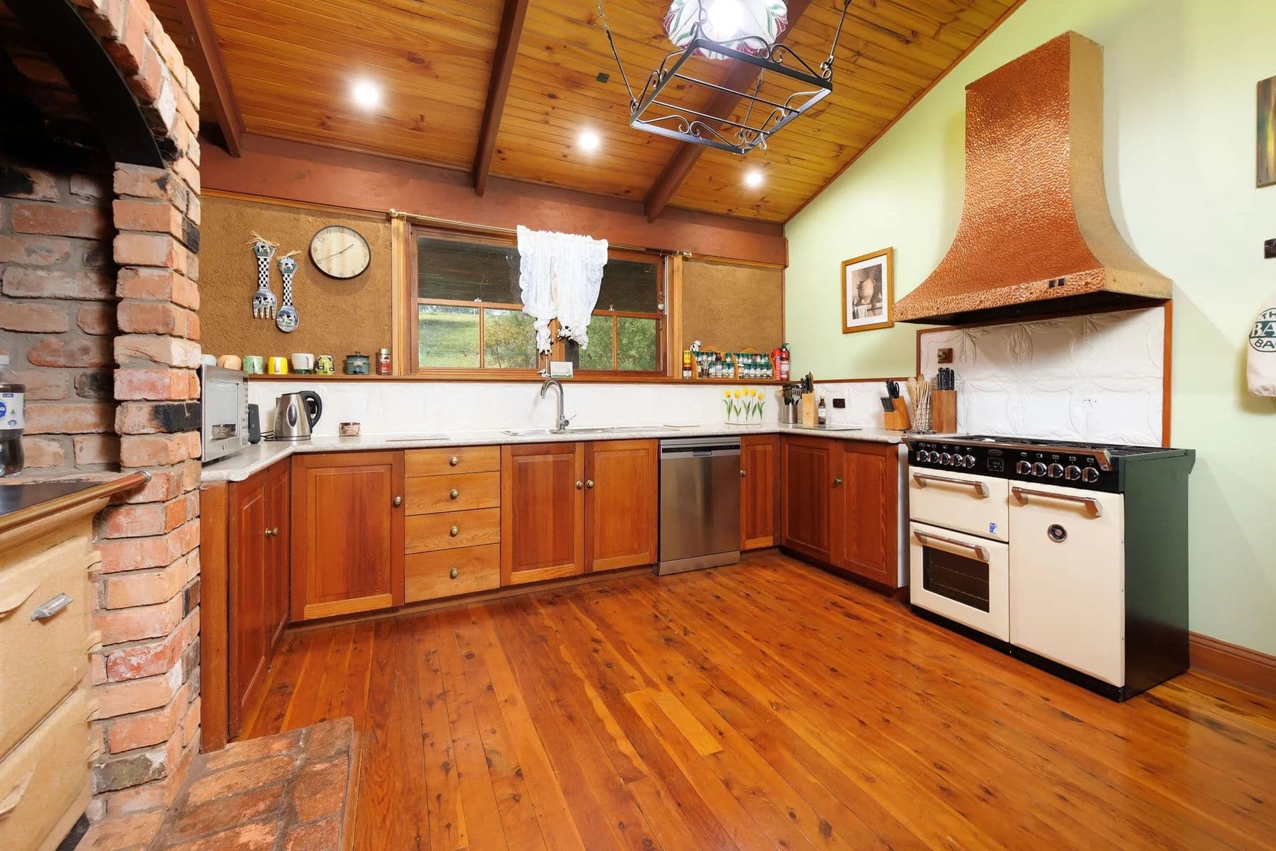 851 Lake Road, Bethanga VIC 3691, Bethanga - Thumbnail 6