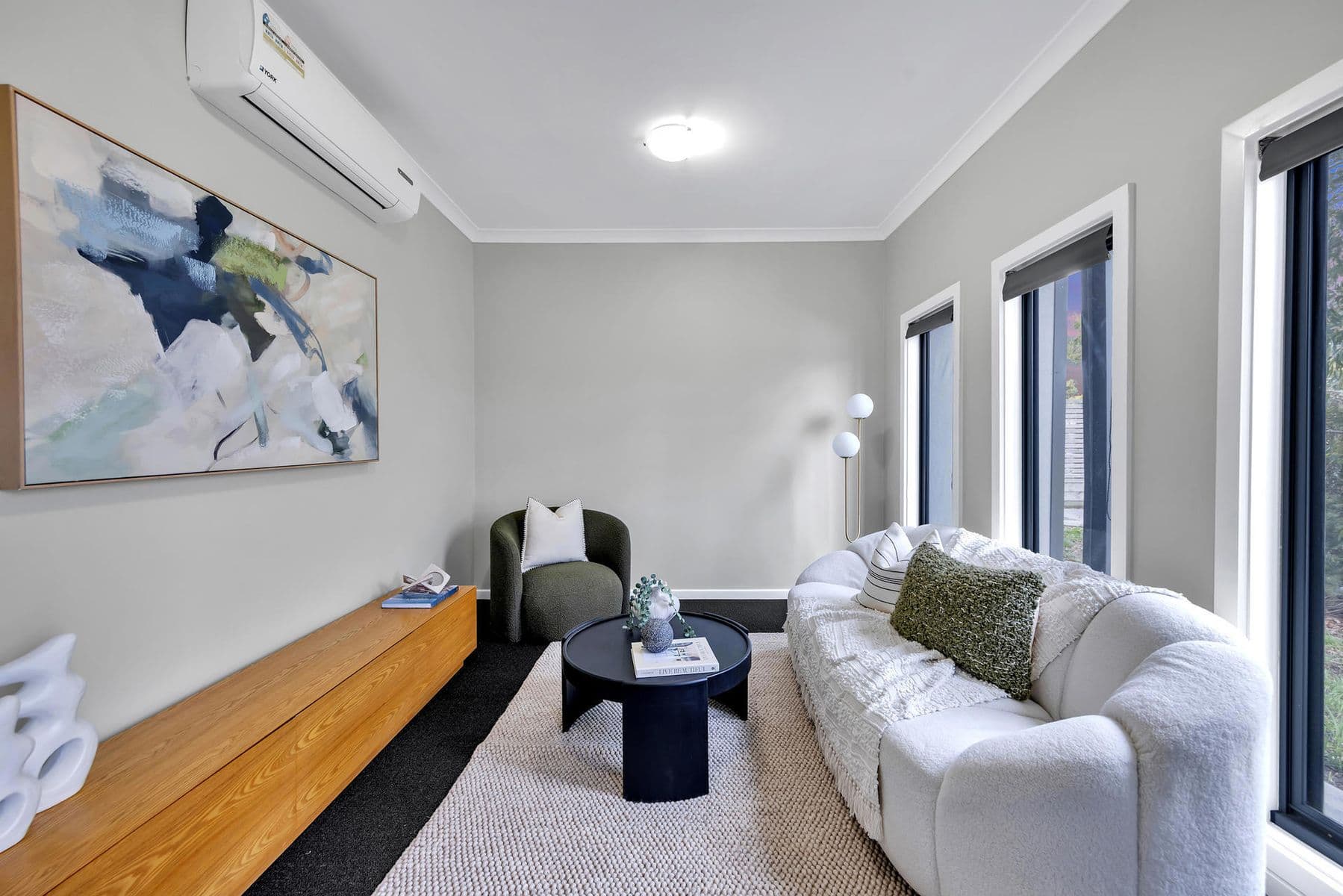 5 Everglade Crescent, Roxburgh Park VIC 3064, Roxburgh Park - Thumbnail 2