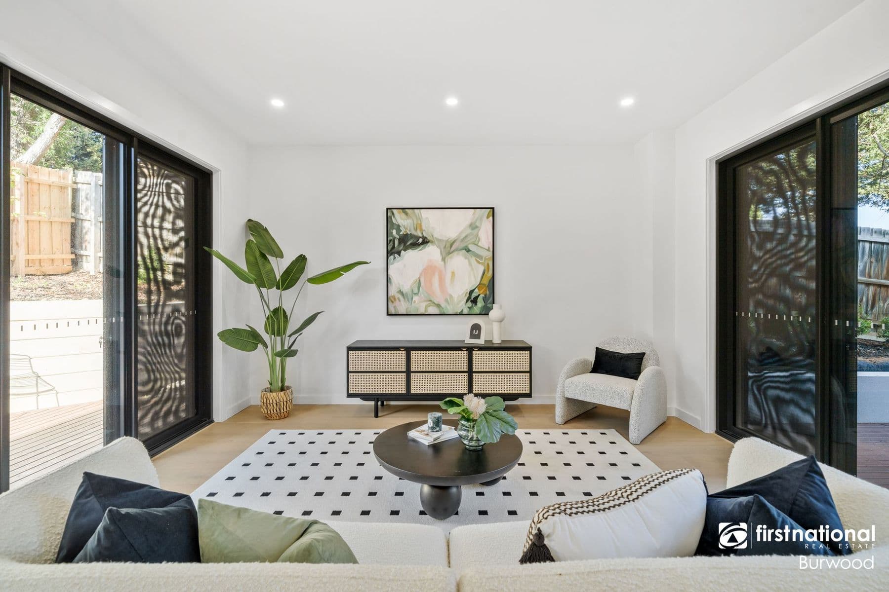 1 Applewood Court, Doncaster East VIC 3109, Doncaster East - Thumbnail 4