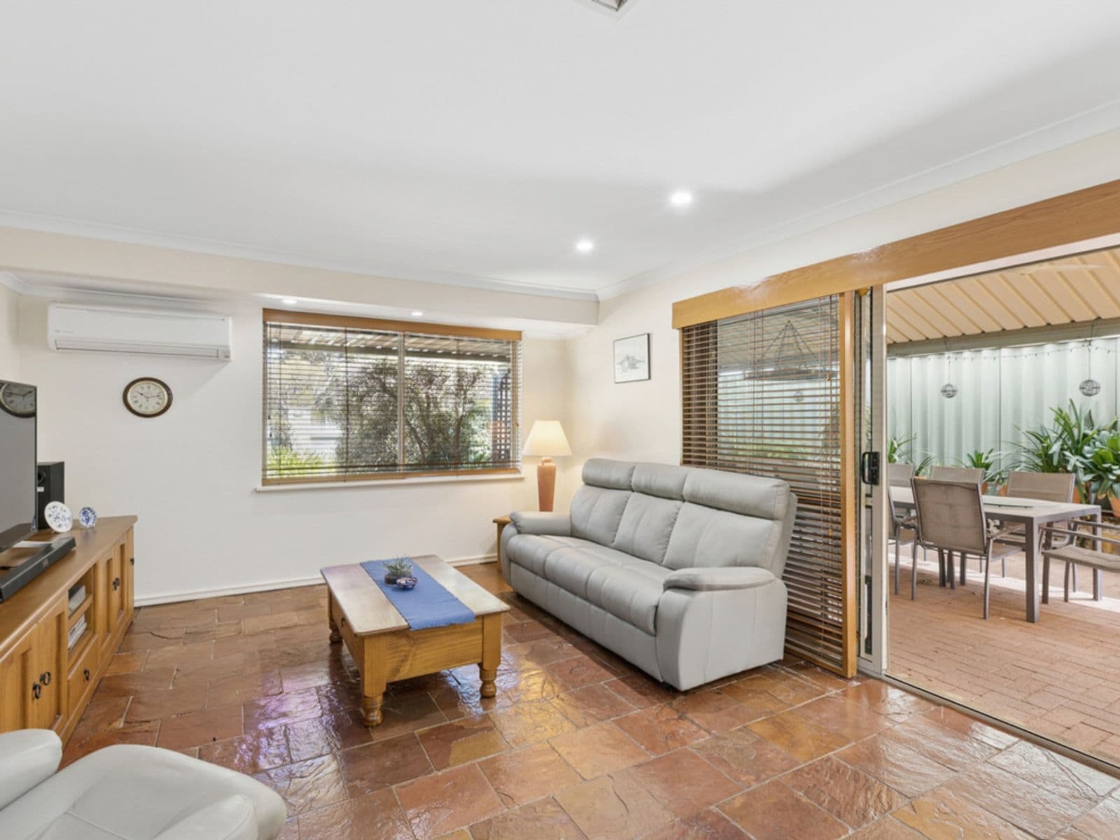 48 Fleetwood Circuit, Woodvale WA 6026, Woodvale - Thumbnail 4
