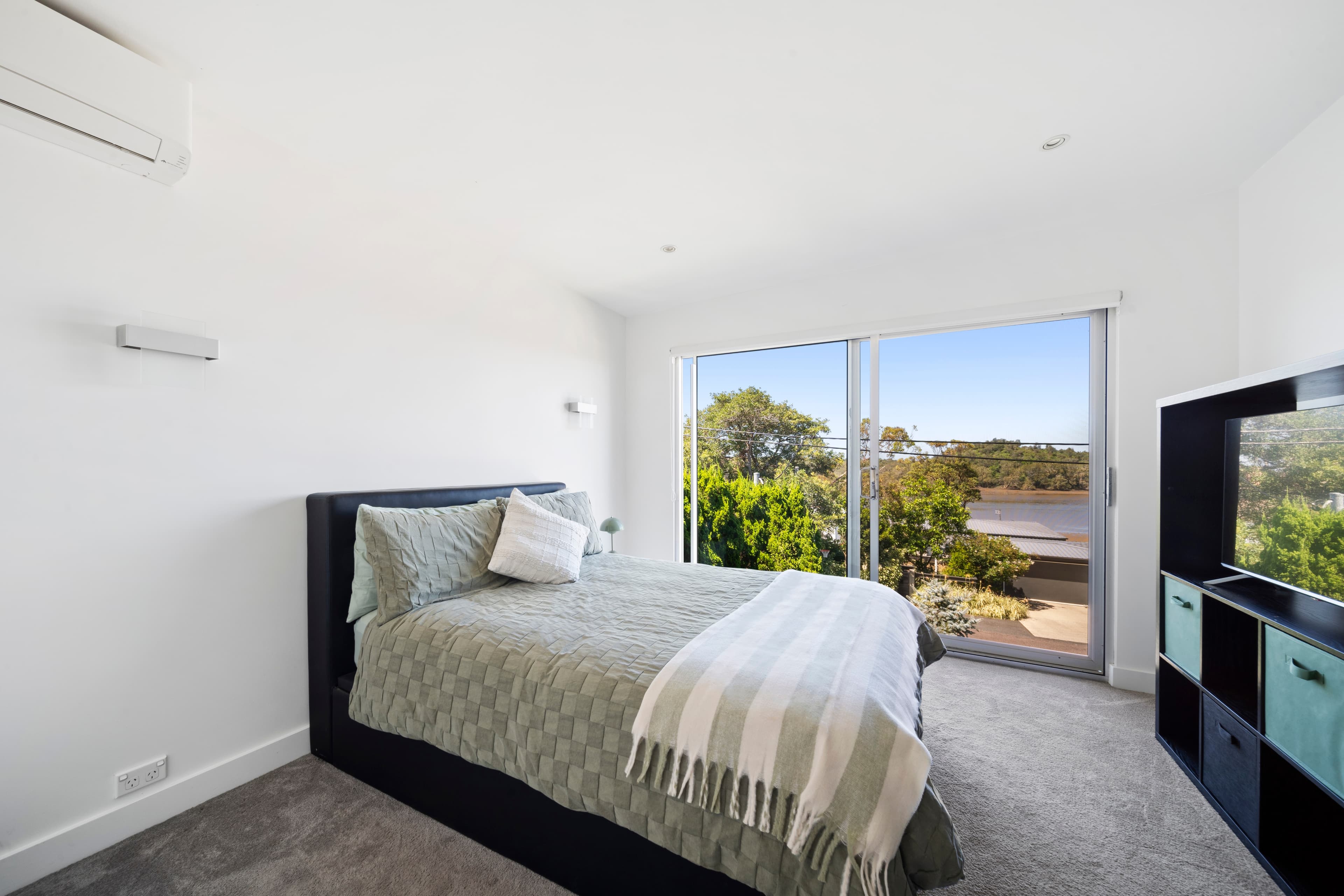 81 Blue Bell Drive, Wamberal, NSW, 2260, Wamberal - Thumbnail 8