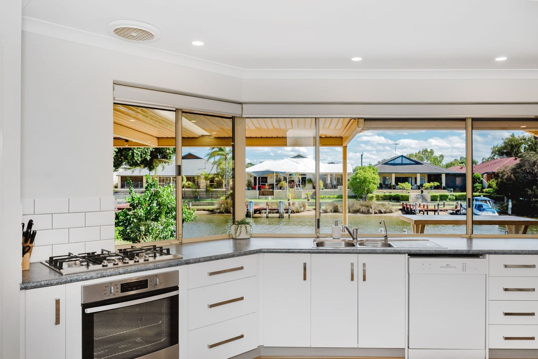 10 Egret Place, South Yunderup WA 6208, South Yunderup - Thumbnail 5