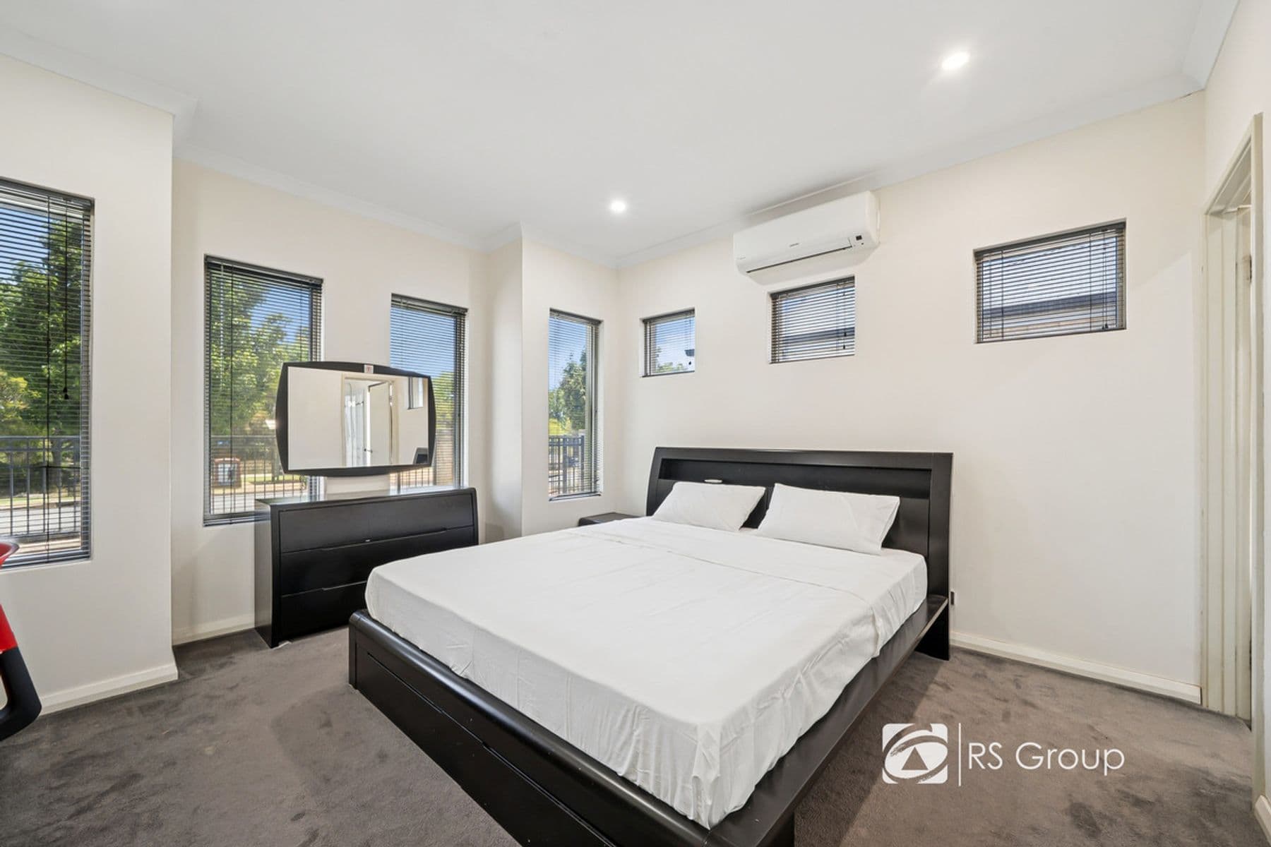 240 Wright Road, Harrisdale WA 6112, Harrisdale - Thumbnail 3