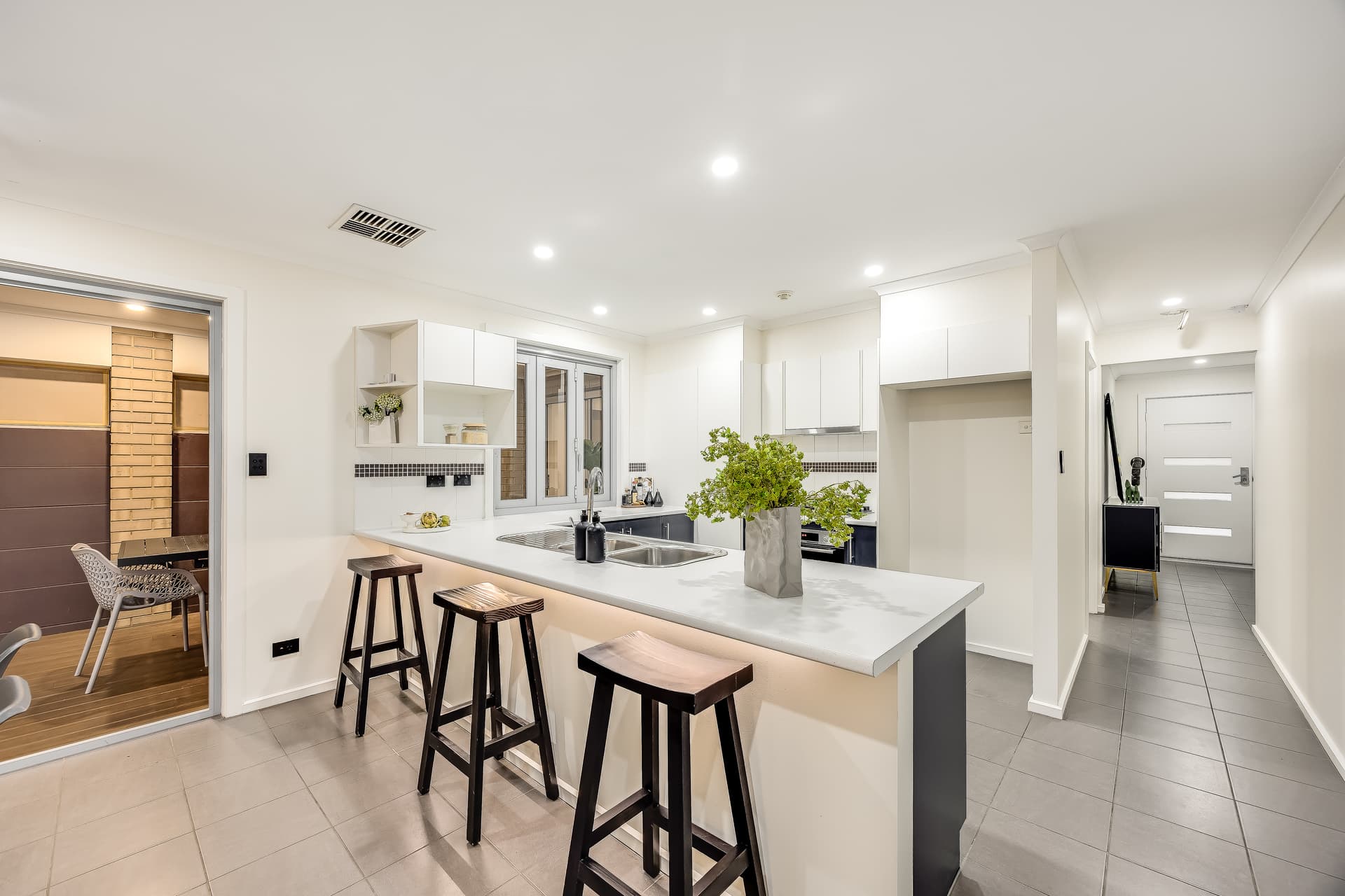 145 Folland Avenue, Lightsview - Thumbnail 3