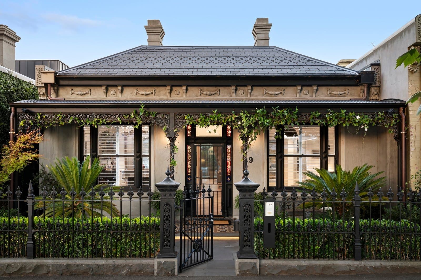 49 Park Road, Middle Park - Image 1