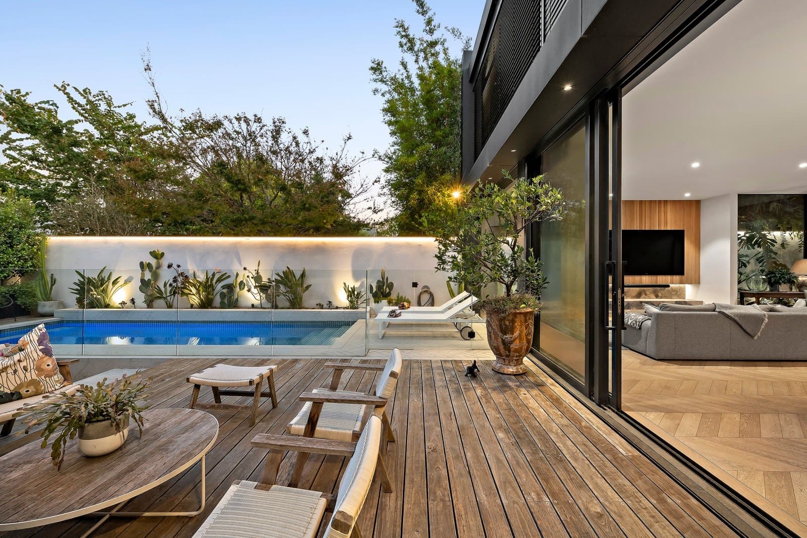 49 Park Road, Middle Park - Thumbnail 2