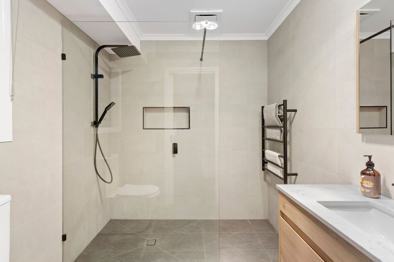 4 Allchin Avenue, Mornington - Thumbnail 8
