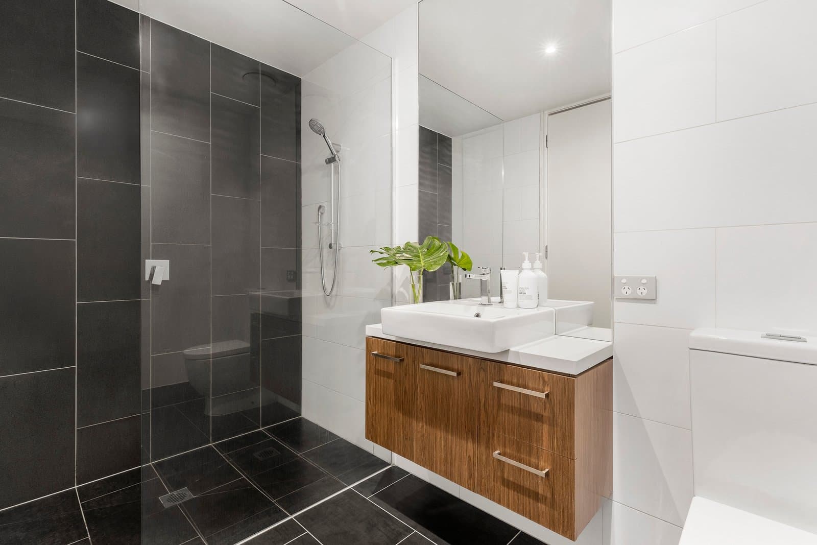 220/6 Lisson Grove, Hawthorn - Thumbnail 5