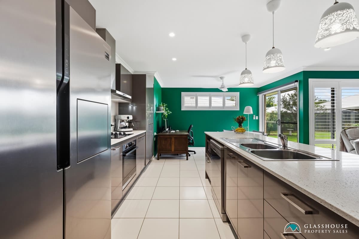 19 Poole Road, Glass House Mountains QLD 4518, Glass House Mountains - Thumbnail 6