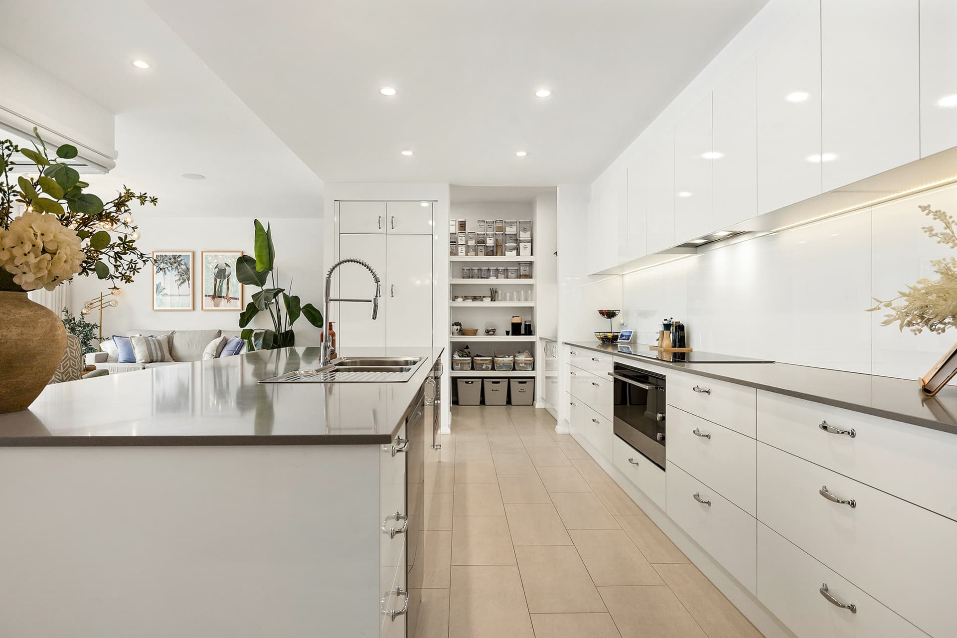 21 Glider Crescent, Throsby, Throsby - Thumbnail 7