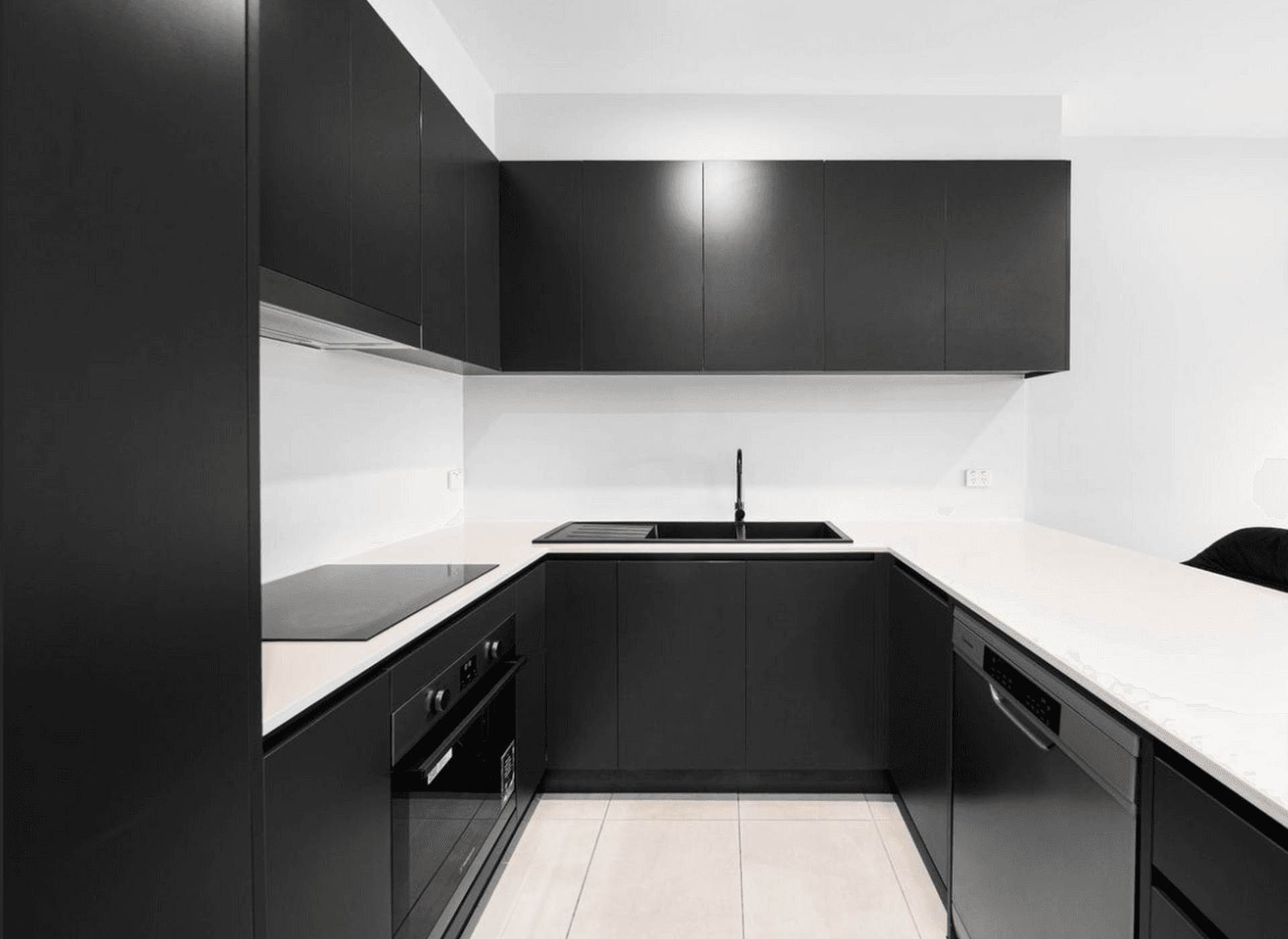 6B Templeton Crescent, Moorebank, Moorebank - Thumbnail 5