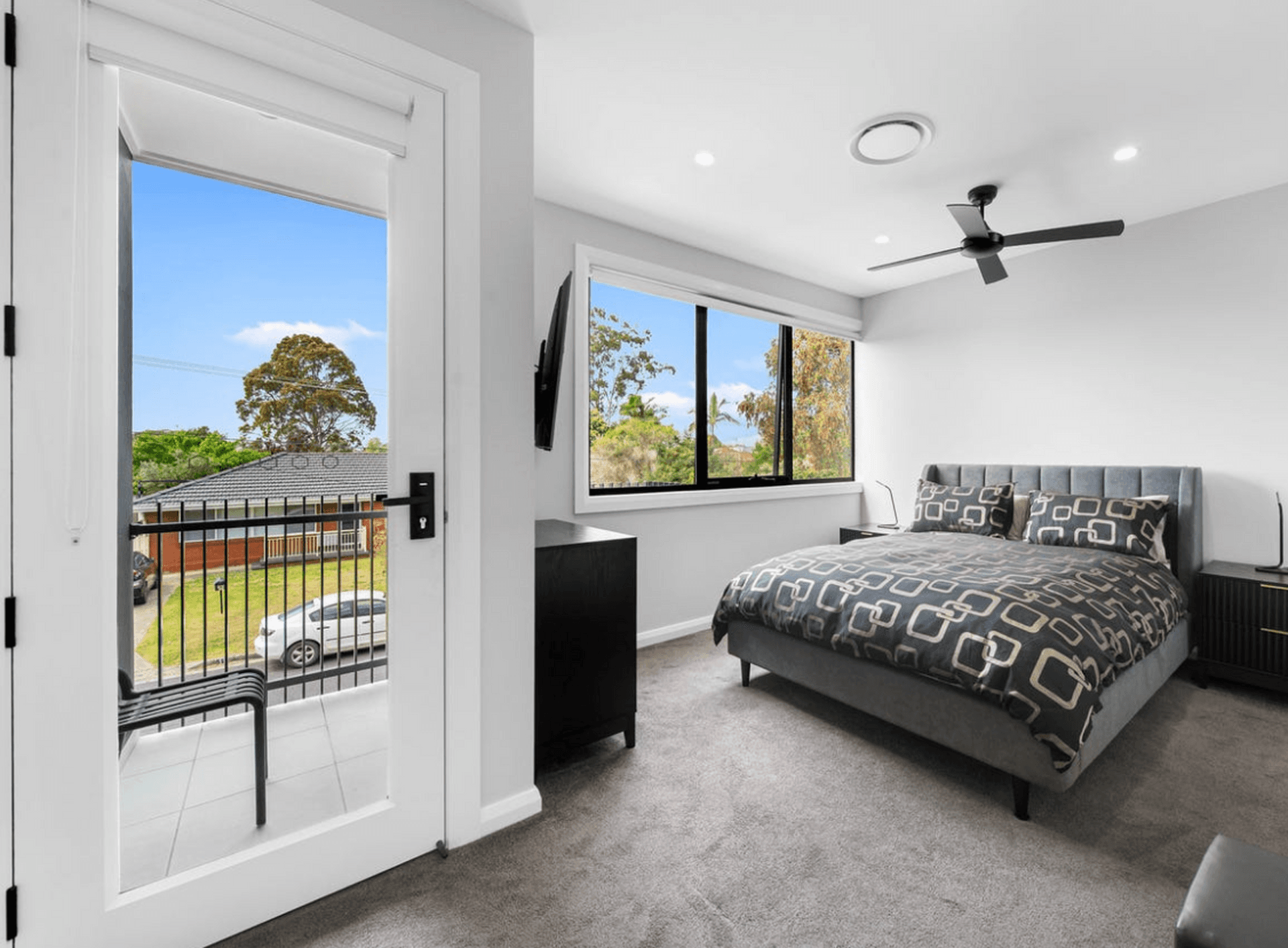 6B Templeton Crescent, Moorebank, Moorebank - Thumbnail 8