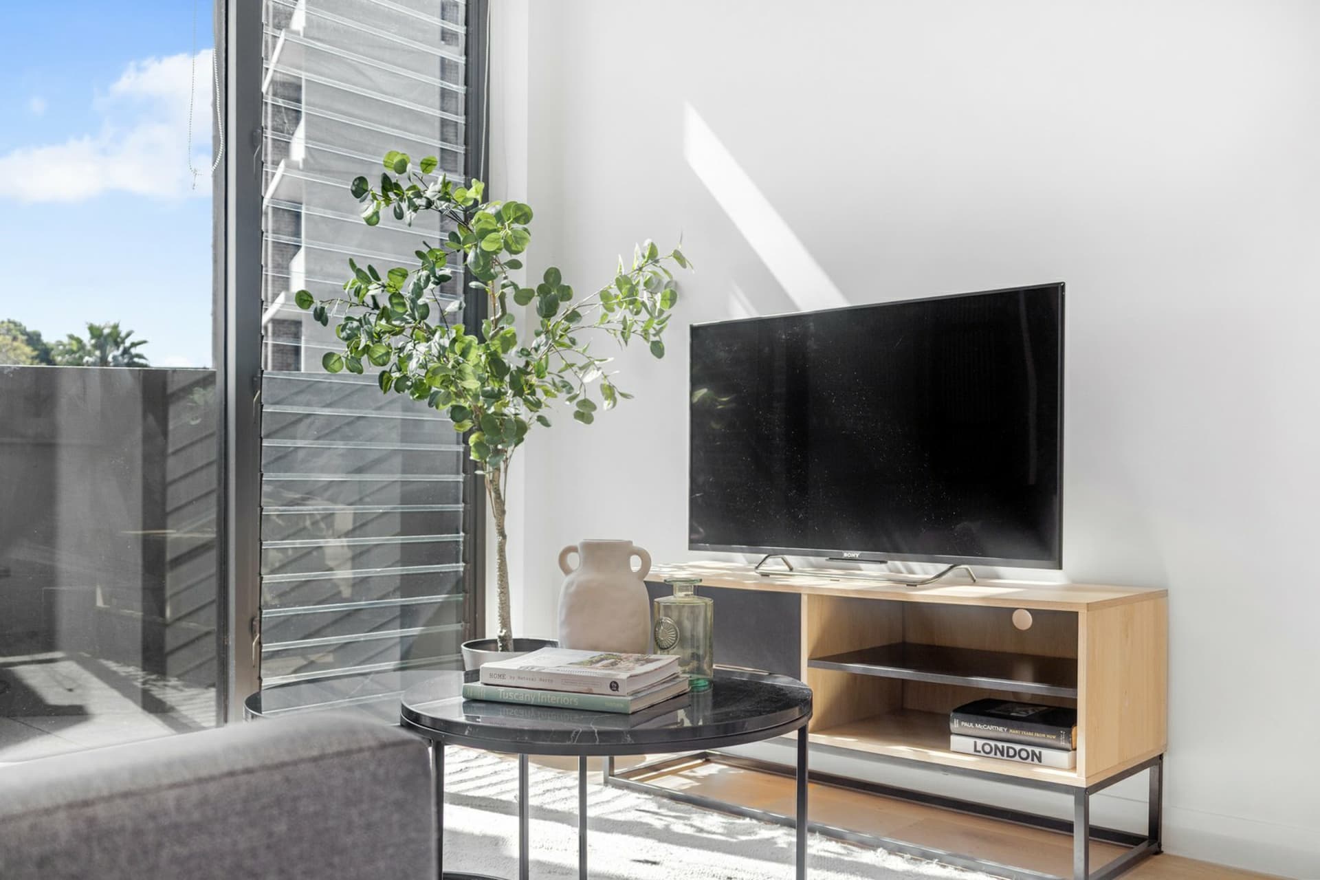 Apartment 303/2 Regent Street, Petersham, Petersham - Thumbnail 4