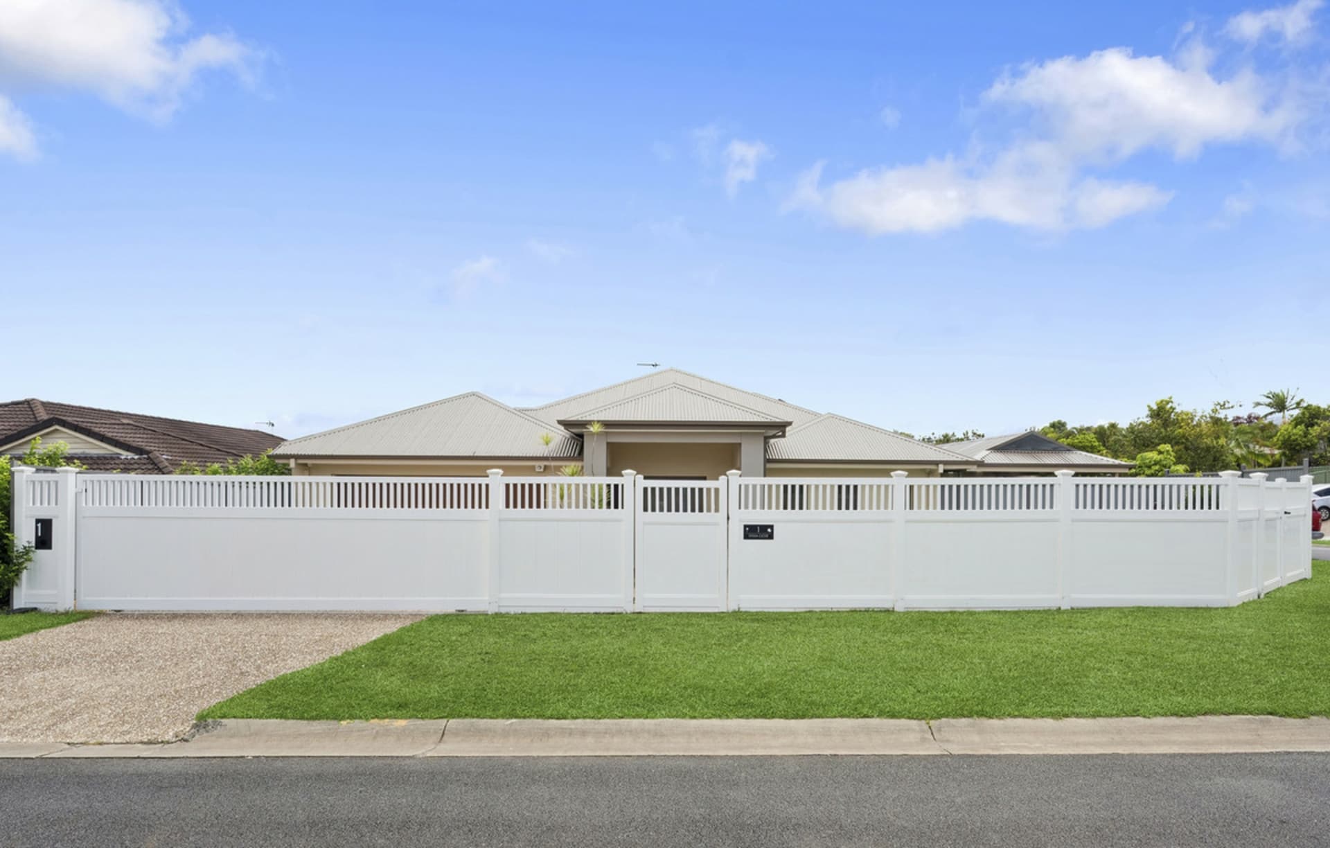 1 Sylvia Close, Pacific Pines, Pacific Pines - Image 1