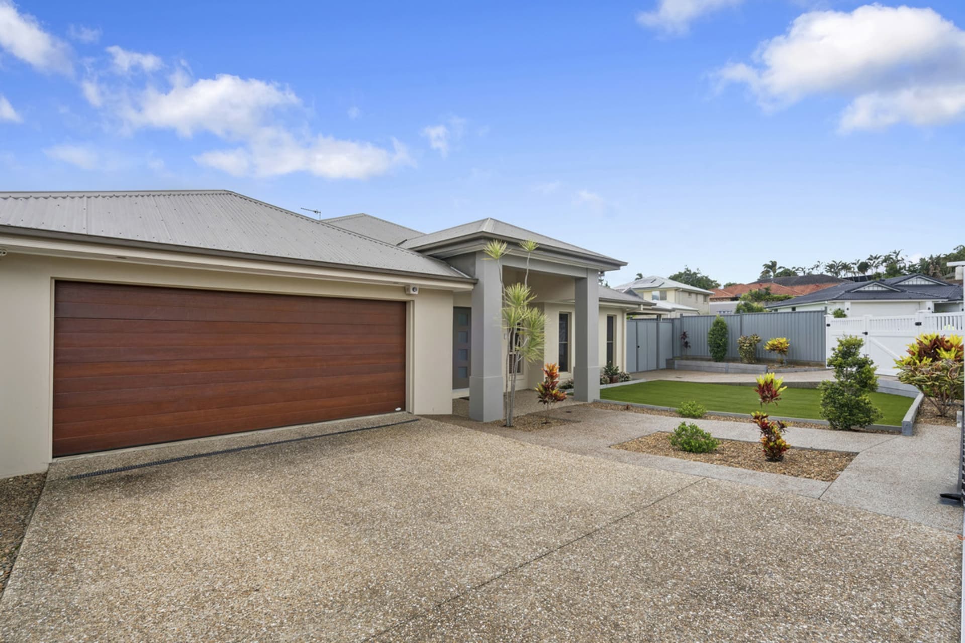 1 Sylvia Close, Pacific Pines, Pacific Pines - Thumbnail 4