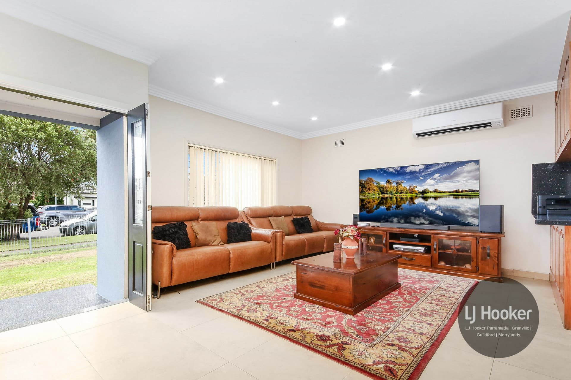 77 Whitaker Street, Guildford, Old Guildford - Thumbnail 4