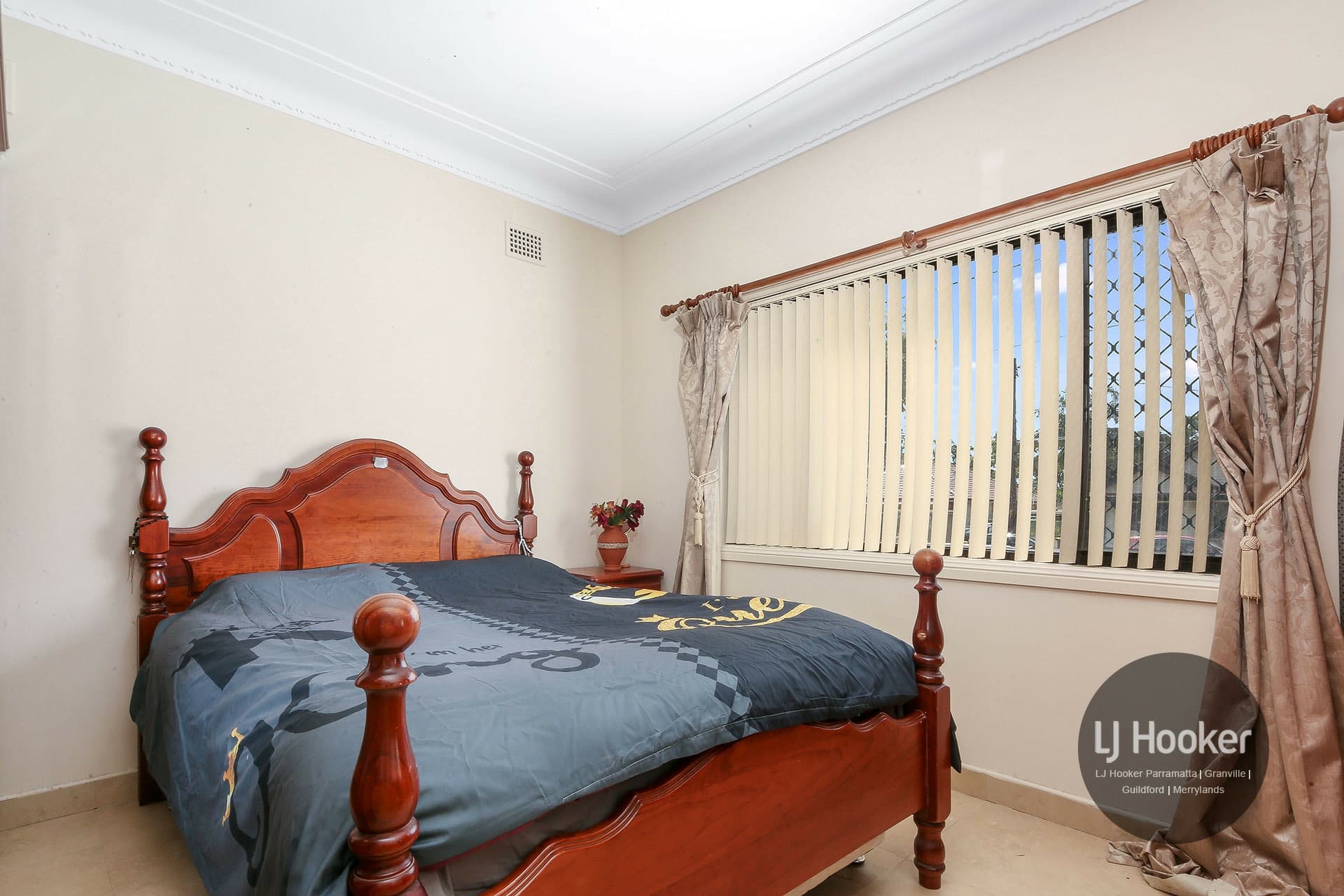 77 Whitaker Street, Guildford, Old Guildford - Thumbnail 6