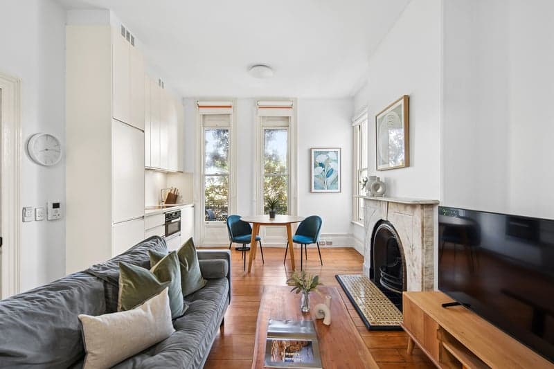1/70 Wigram Road, Glebe - Image 1