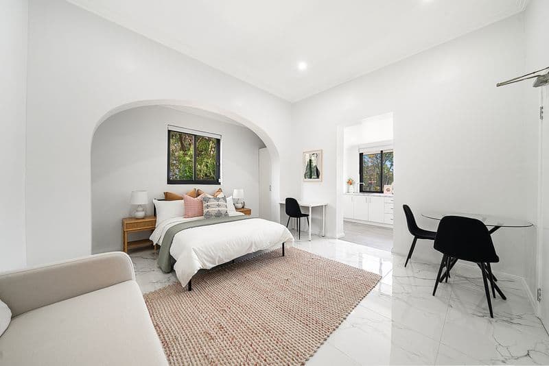 22 Grosvenor Crescent, Summer Hill - Thumbnail 4