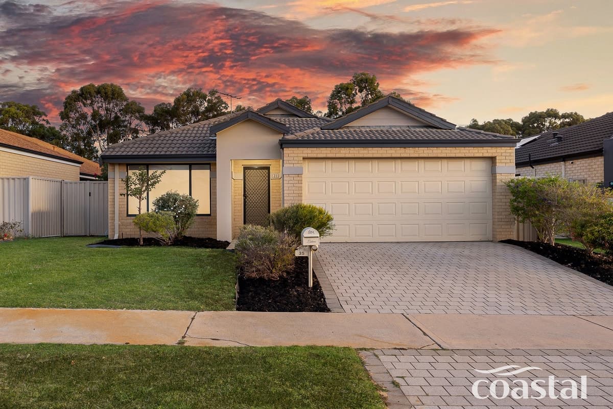 35 Coffs Bend, Secret Harbour WA 6173, Secret Harbour - Image 1