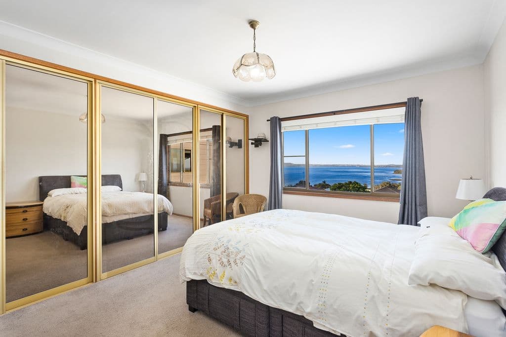 50 Cuthbert Drive, Mount Warrigal - Thumbnail 4