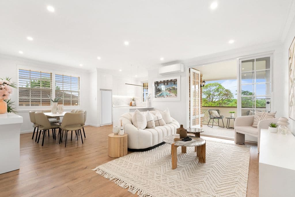 18/271 Sailors Bay Road, Northbridge - Image 1