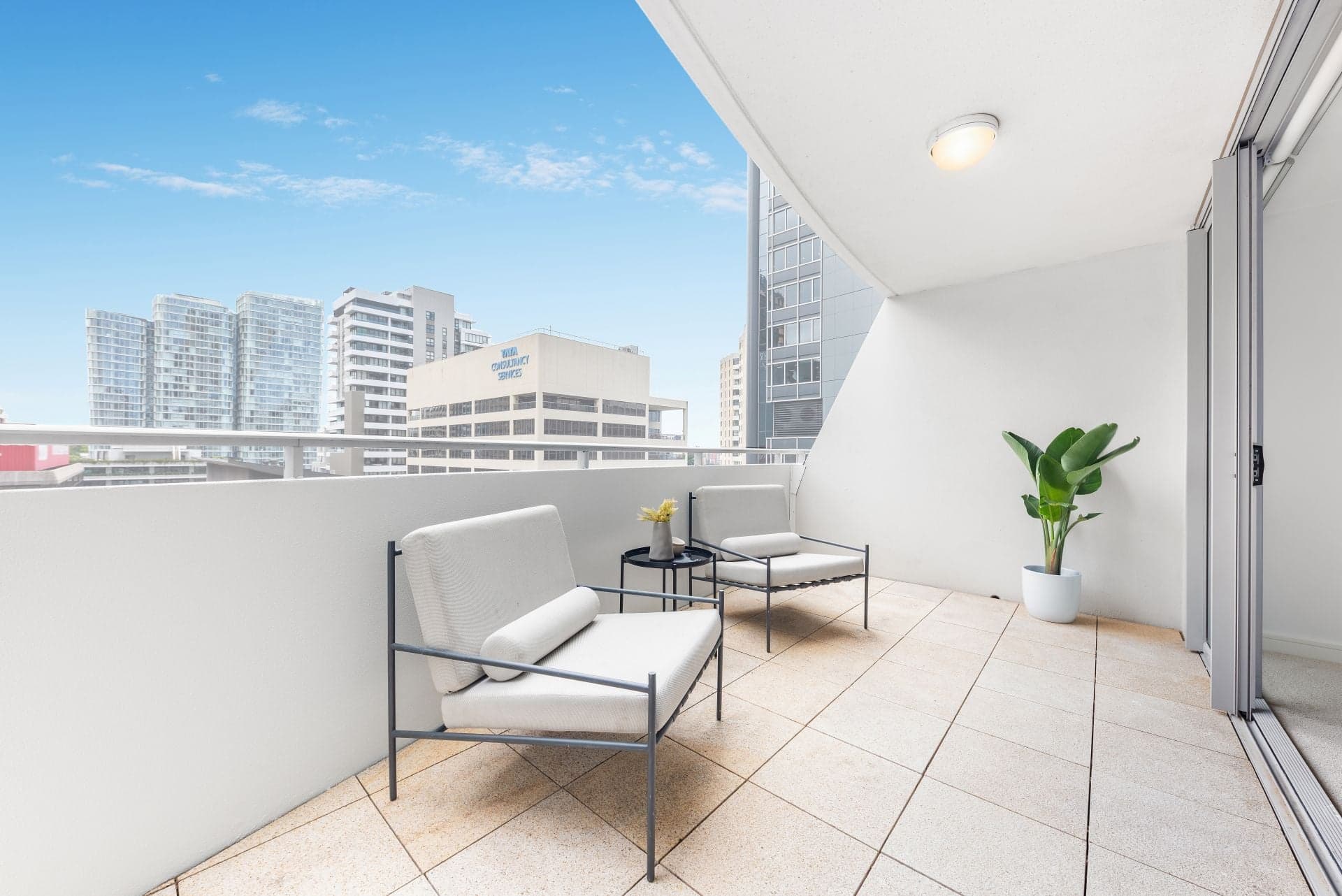 906/79-81 Berry Street, North Sydney, North Sydney - Thumbnail 5