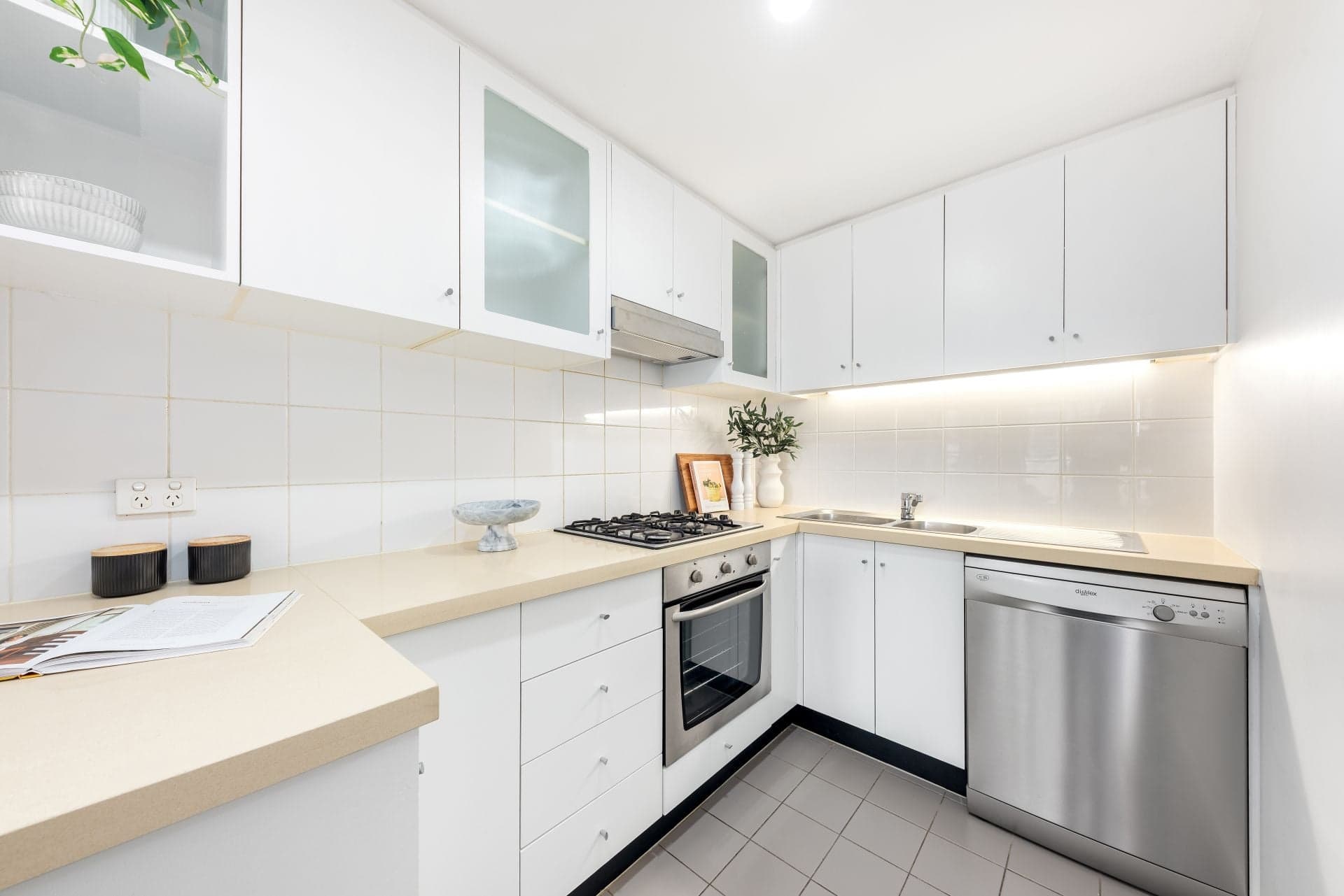 906/79-81 Berry Street, North Sydney, North Sydney - Thumbnail 6
