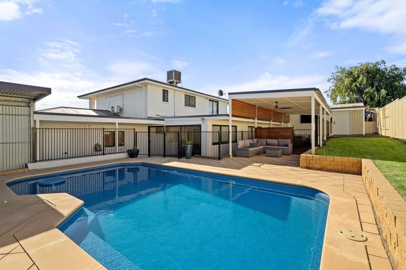 10 Tornado Avenue, Hallett Cove - Thumbnail 2