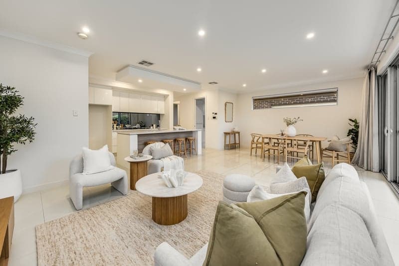 18 Randolph Avenue, Parkside - Thumbnail 2